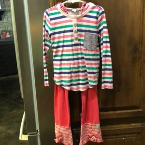 Naartjie Kids set. Top 6/bottoms 7. EUC